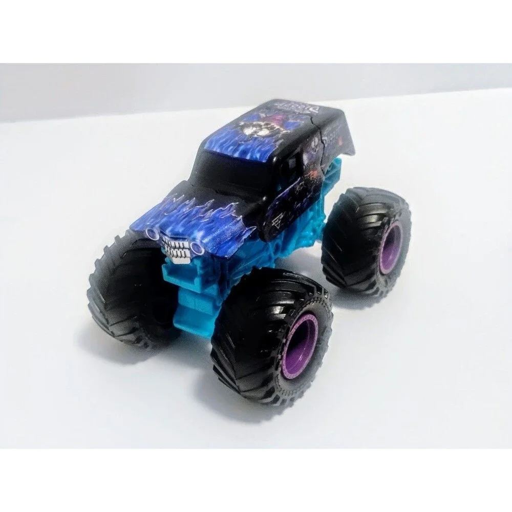 SPIN MASTER MONSTER JAM SMASH & BASH LOT SON-UVA-GRAVE DIGGER ZOMBIE ETC